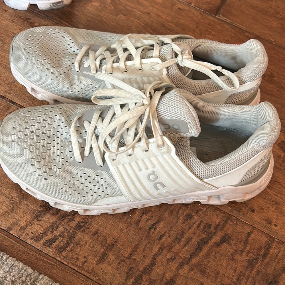 On Cloud Cloudswift 9.5